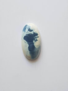 Blauwe opaal ovaal cabochon 37,8×20,3x7mm