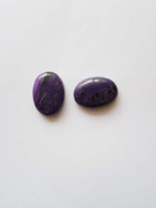 Charoiet ovaal 12 cabochon 18x13x4,6mm prijs per stuk