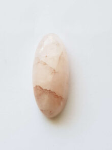 Kersenkwarts ovaal 4 cabochon  32,3×14,2×8,2mm