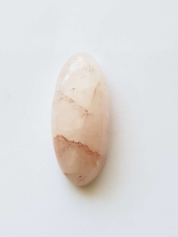 Kersenkwarts ovaal 4 cabochon  32,3x14,2x8,2mm