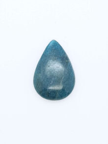 Apatiet druppel cabochon 27,4x19x6,6mm
