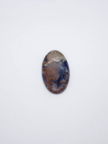 Sodaliet ovaal cabochon 37,7x24x5,7mm