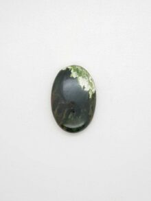 Mtoroliet ovaal cabochon 33,3x22x7mm