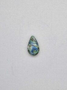 Azuriet met turquoise druppel cabochon 21,4×12,9×7,3mm