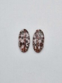 Luipaard jaspis ovaal cabochon 27×13,4×4,2mm per paar