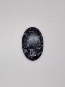Indigo gabbro ovaal cabochon 43,6×28,3×7,6mm